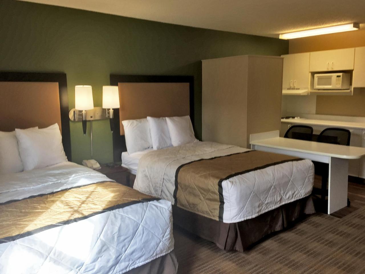 Extended Stay America Select Suites - Chicago - Downers Grove Exterior photo